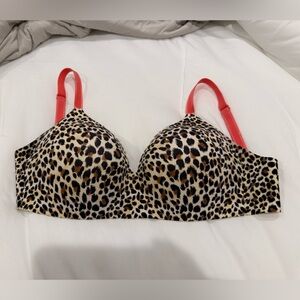 EUC Betsey Johnson x Knix WingWoman Contour Wireless Bra